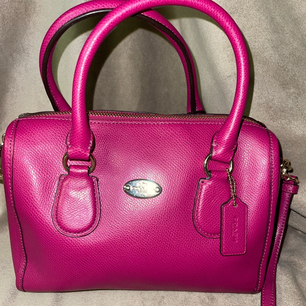 Coach Mini Bennett Crossbody Bag